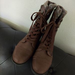 Womans Boots